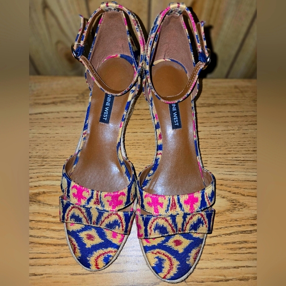 Women's Nine West Jeranna Wedge Heel Espadrilles Sandals Mutli color 9.5 US GUC - Picture 1 of 11